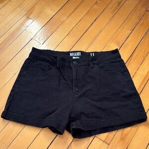Miami Women's Classic Black Jean Shorts